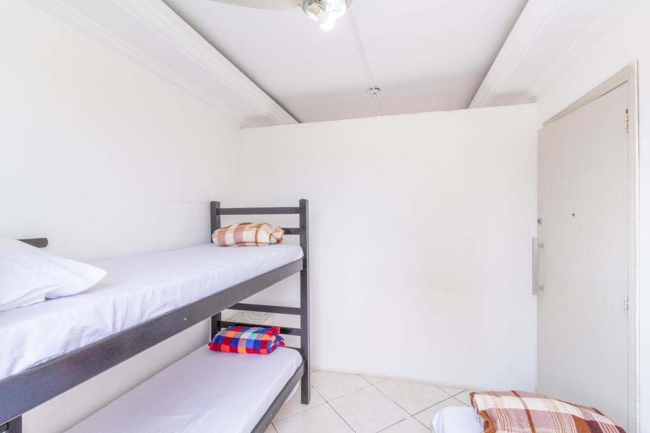 Le Monde Hostel Guarujá Dış mekan fotoğraf