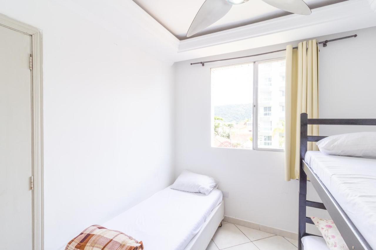 Le Monde Hostel Guarujá Dış mekan fotoğraf
